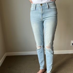 FRAME le high skinny distressed jeans size 26 in super light blue wash